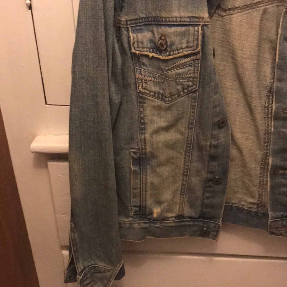 Denim jacket - Picture 2 of 3